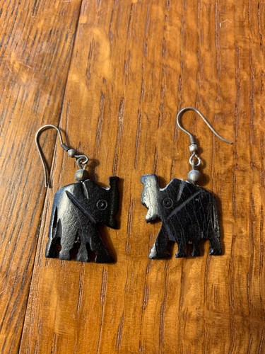 Peirced earings handcarved